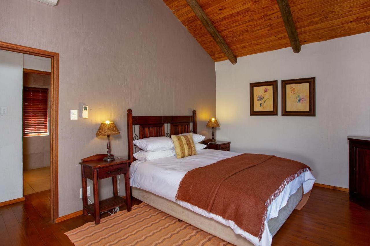 Whispering Pines Country Estate Villa Magaliesburg Buitenkant foto